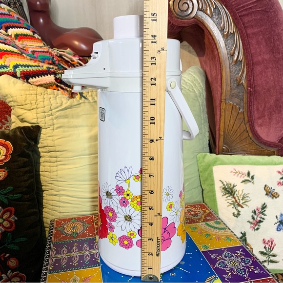 70s Mod Floral Air Pot - Picture 15 of 15